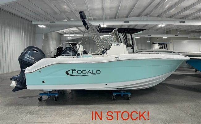 2025 Robalo R180 Seafoam/White